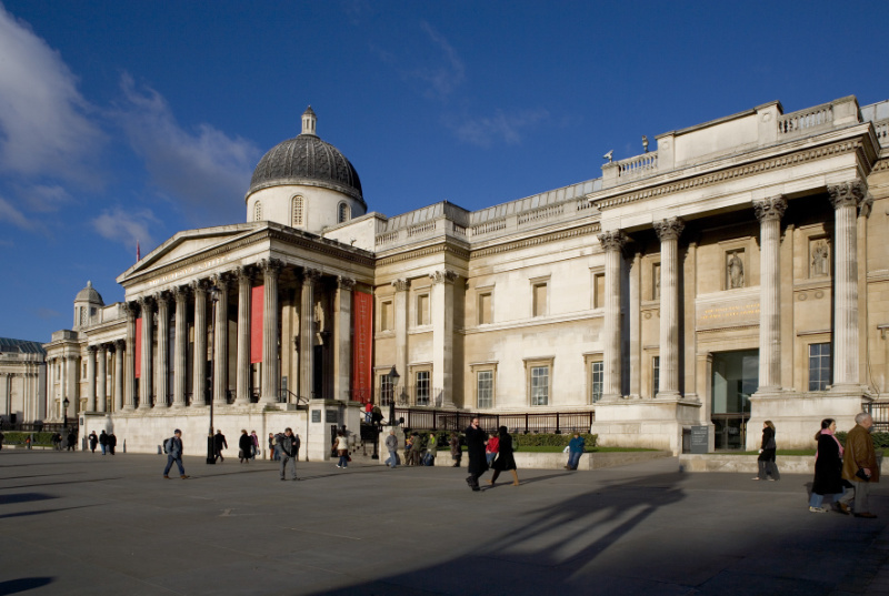 Gallery facade National Gallery London